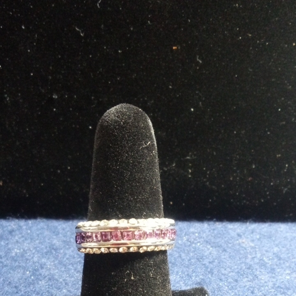Dazzling Silvertone and Purple Women's Ring Size 8 - Picture 2 of 6
